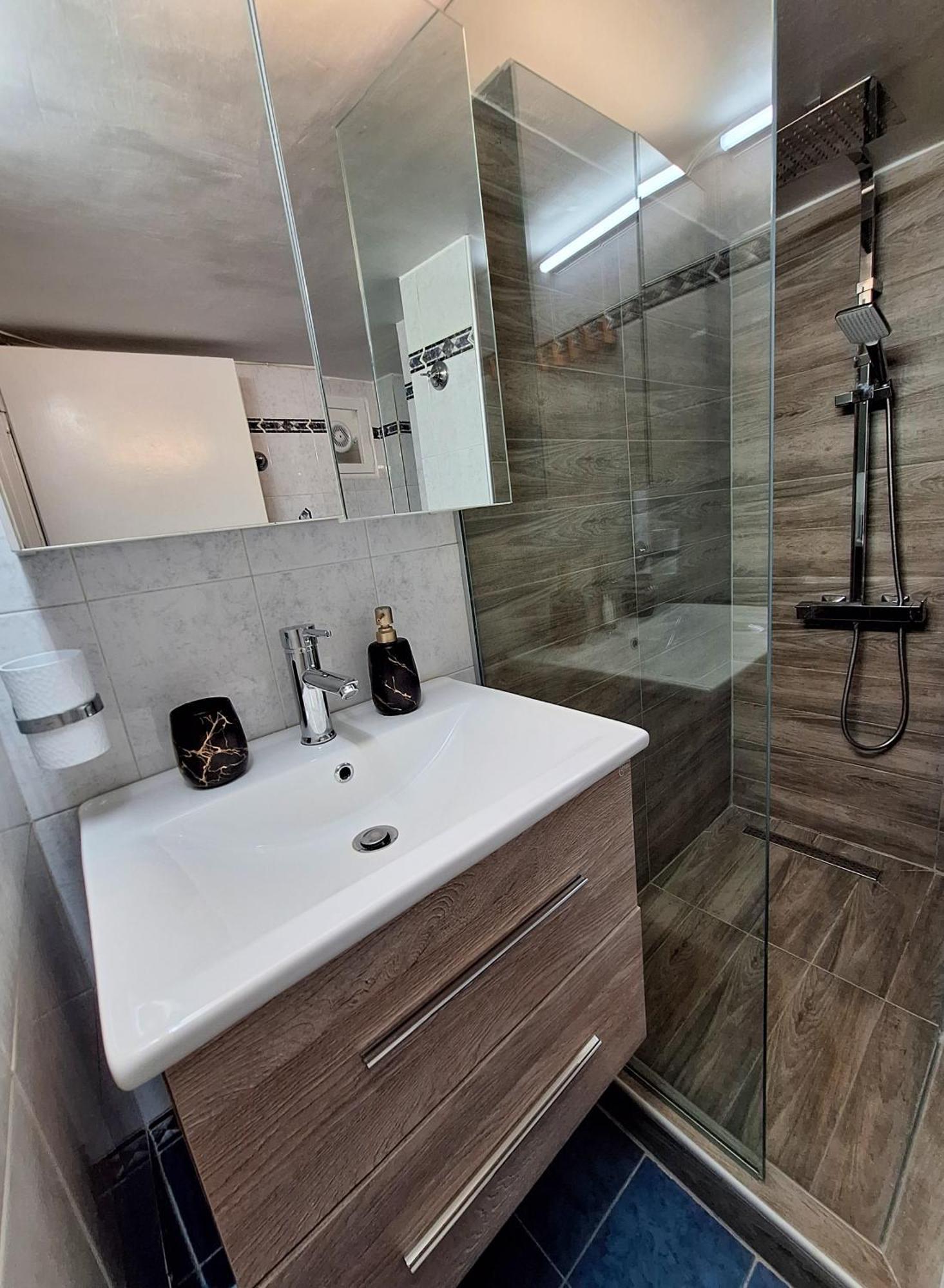 Cozy Apartment In The City Center Thessaloniki Exterior foto