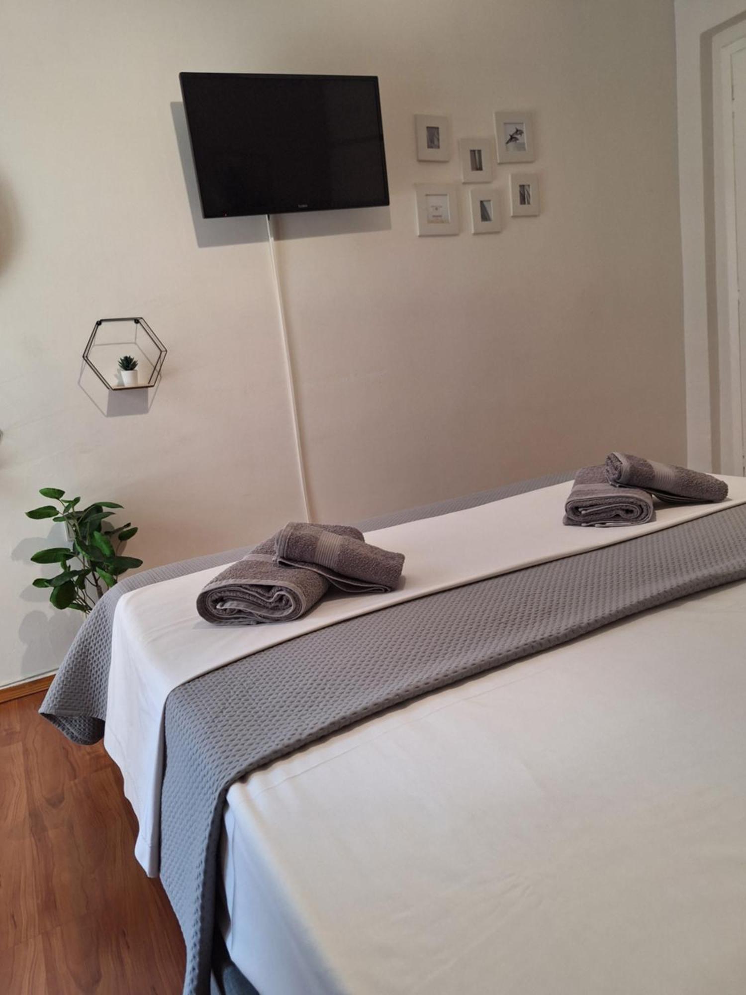 Cozy Apartment In The City Center Thessaloniki Exterior foto
